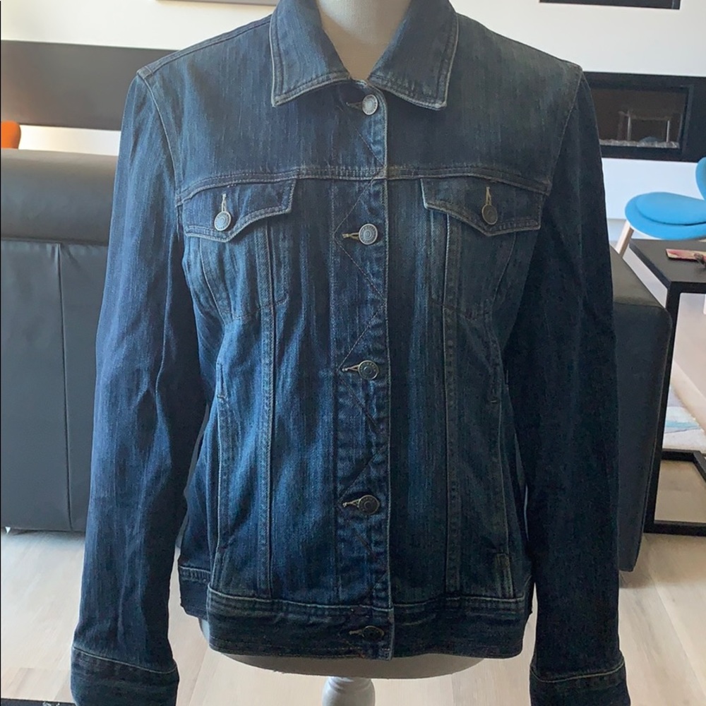 Eddie Bauer denim Jean jacket. Size large